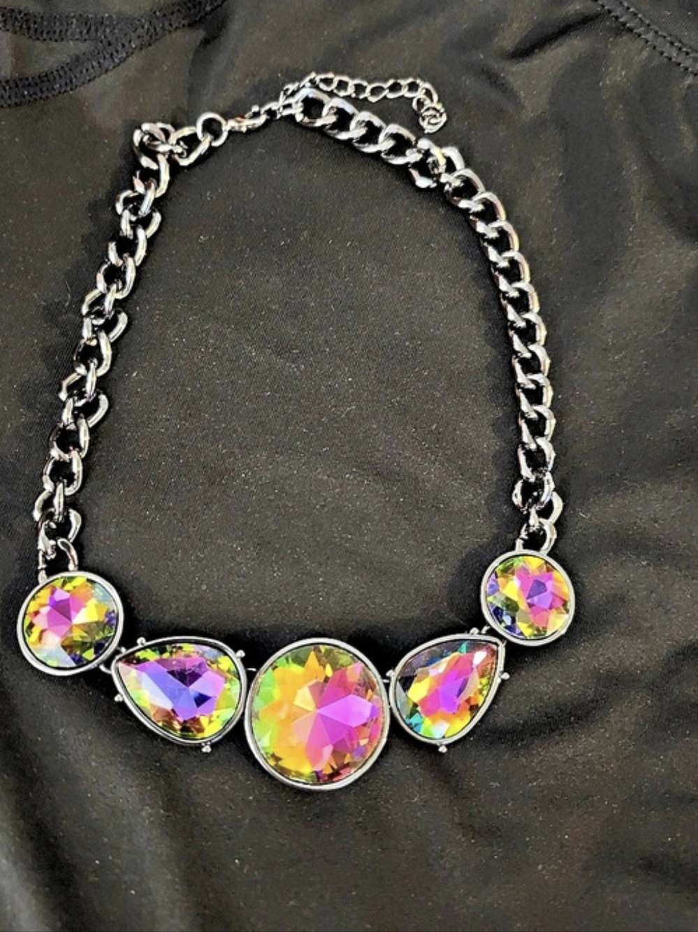 Multicolor Statement Necklace - Picture 3 of 4